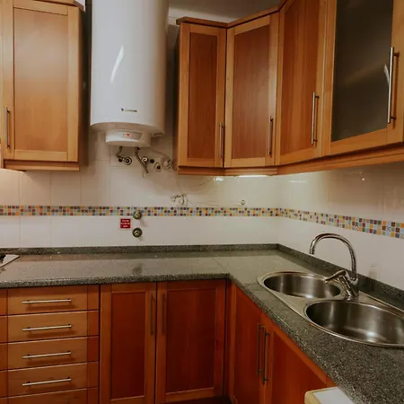 69 - Regi Belga Apartment Peniche